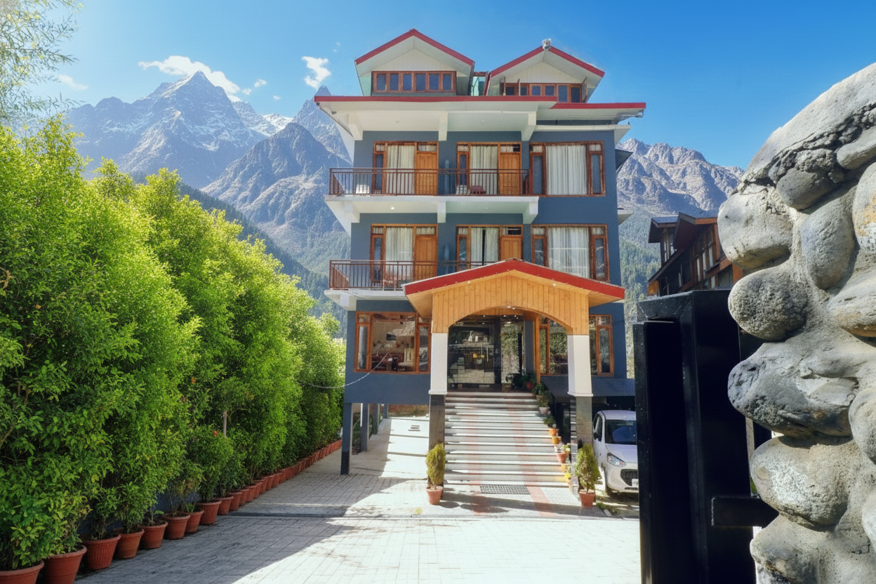 Hotel Sakura Palace Manali